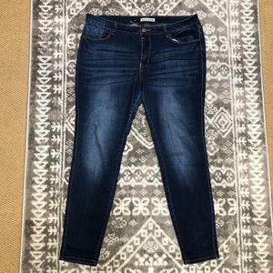Encore skinny ankle jeans